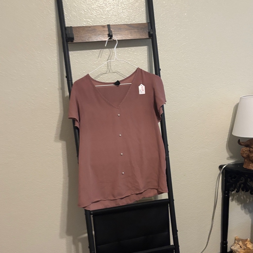 Elegant Mauve Button-Down Women's Top